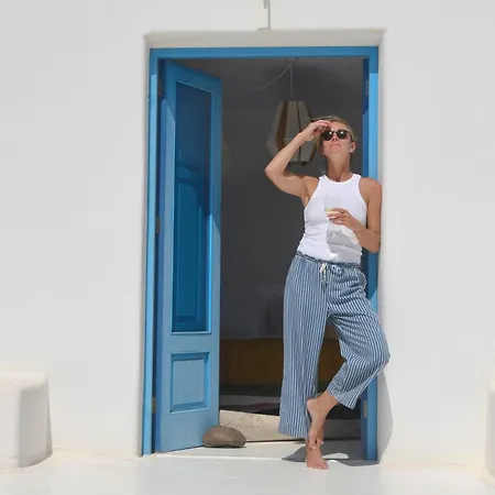 Alfonso New, With Local Traditional Style