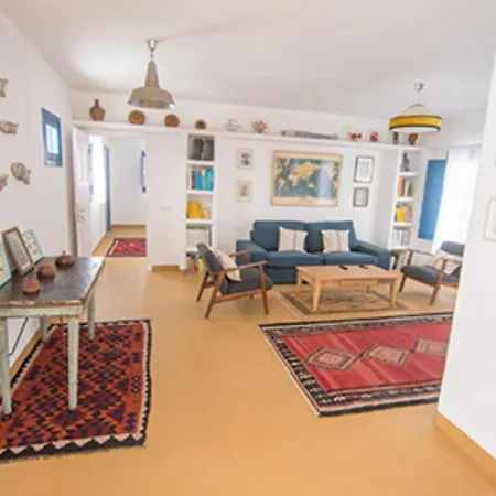 Villa Alfonso New, With Local Traditional Style