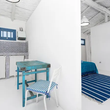 Villa Alfonso New, With Local Traditional Style